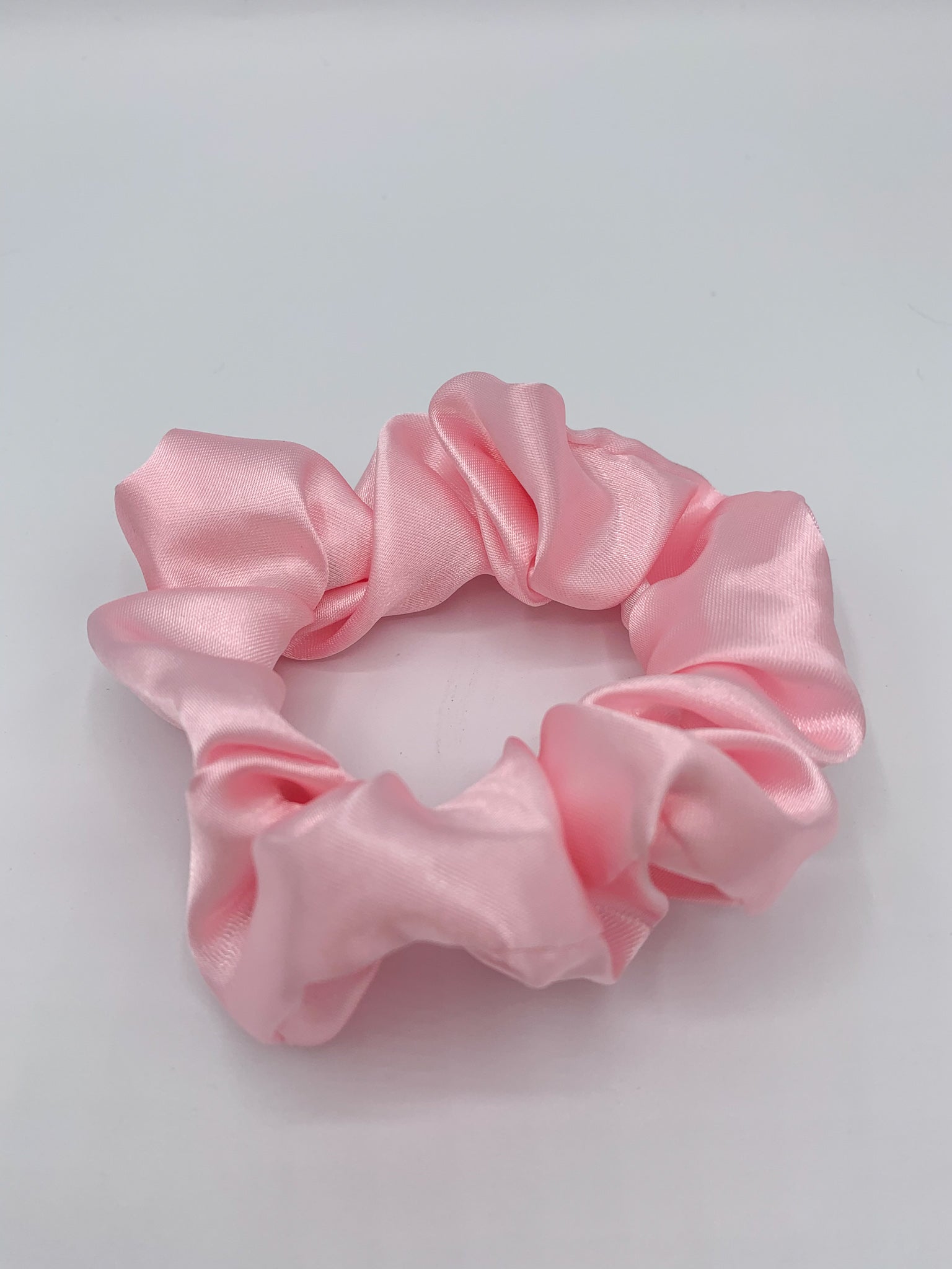 Satin Scrunchie - Pink