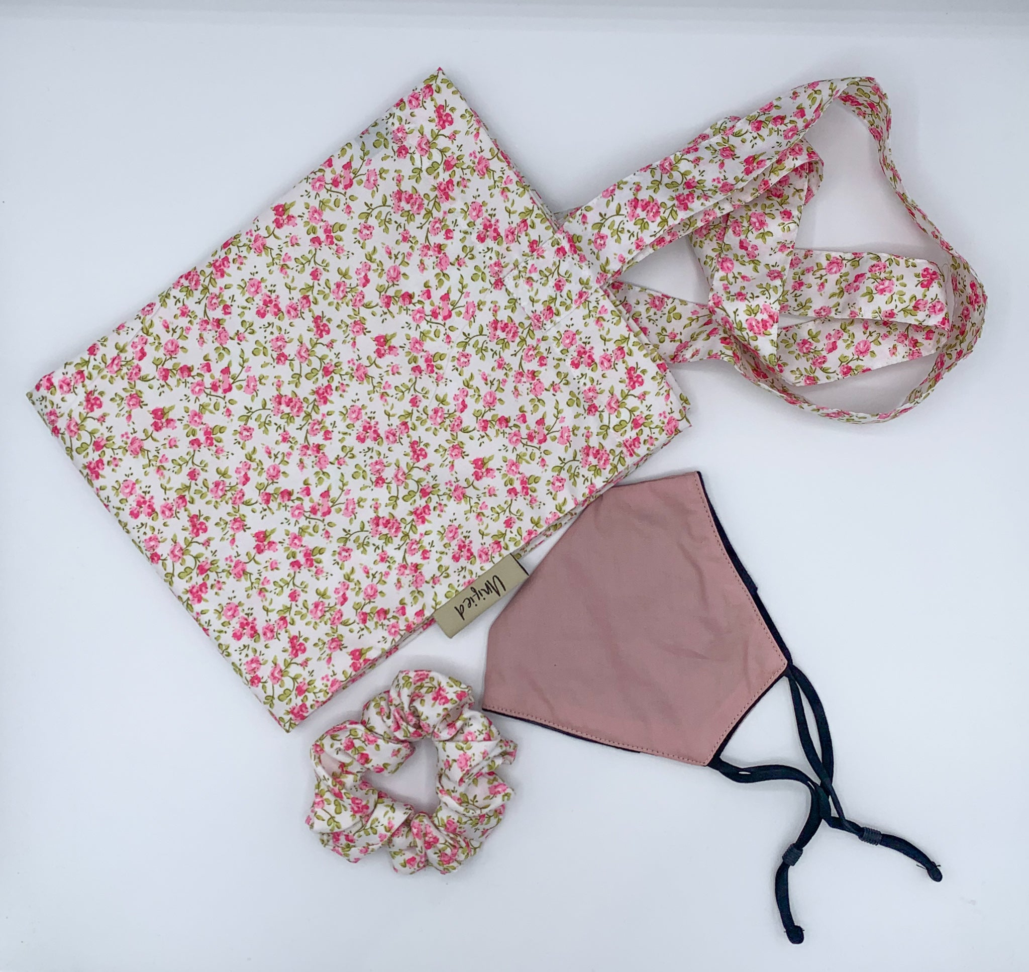 Swift Pink Floral Bundle